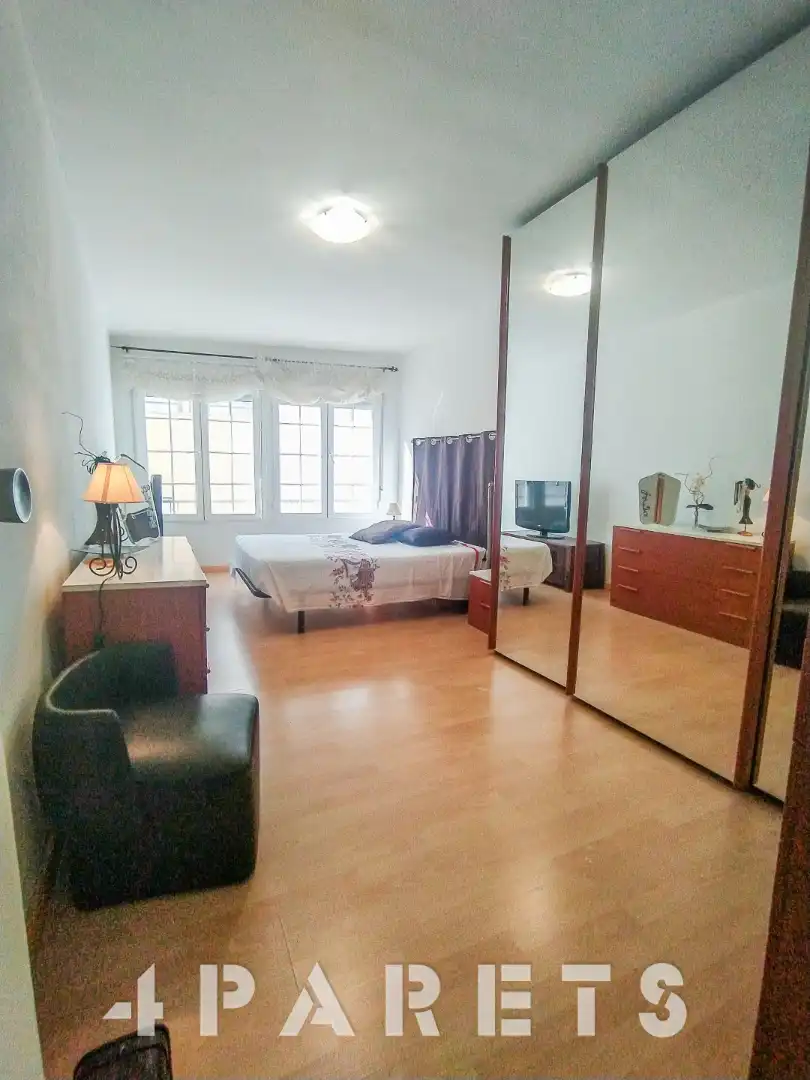 Habitación de Casa adosada en venta en Cervera del Maestre con Terraza, Trastero y Horno