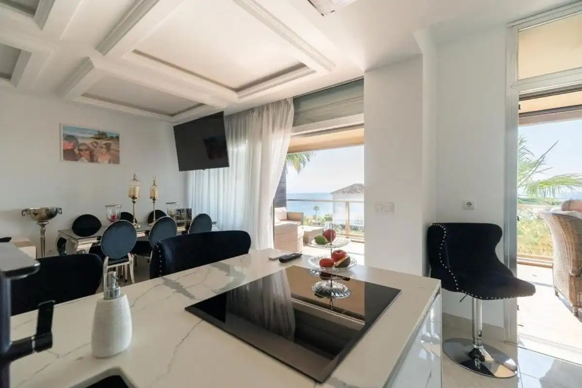 Esszimmer von Wohnungen zur Miete in Manilva mit Klimaanlage, Heizung und Terrasse