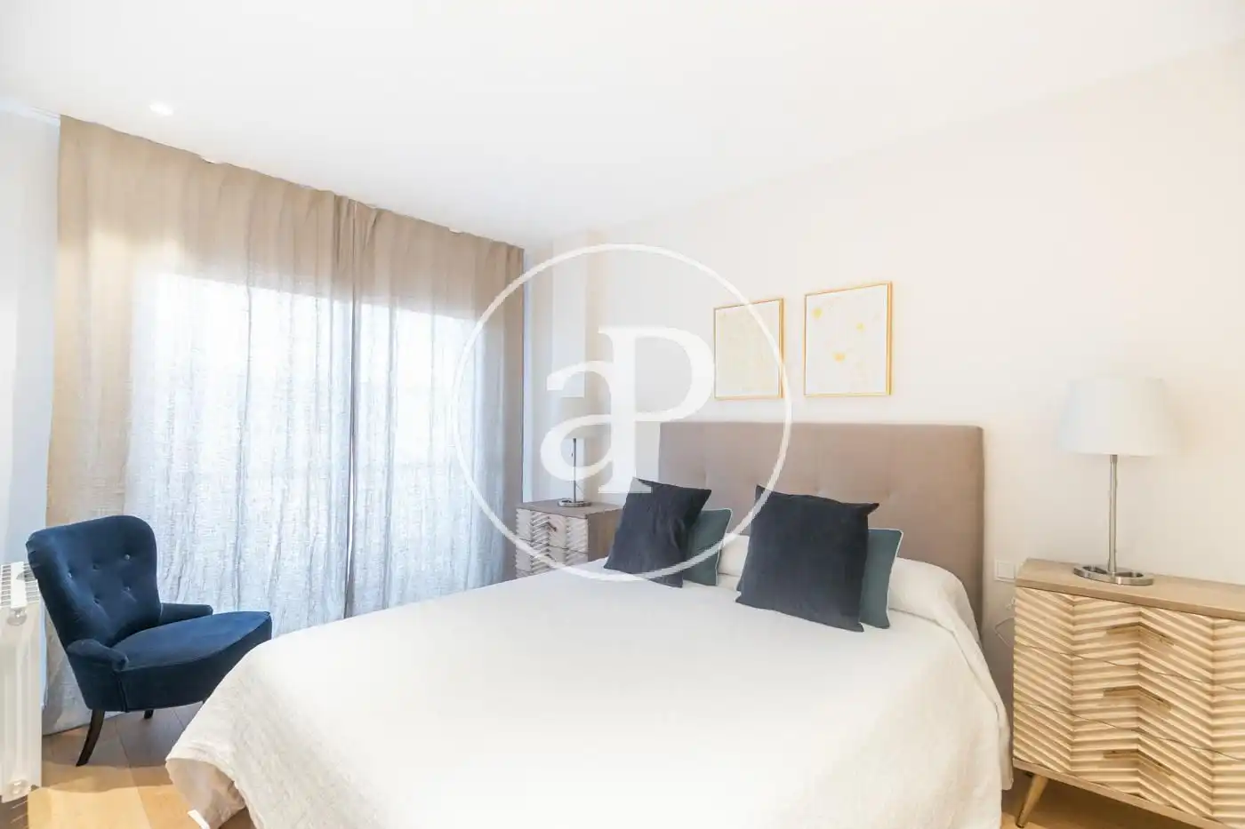 Flat for rent in Corsega, La Nova Esquerra de l'Eixample