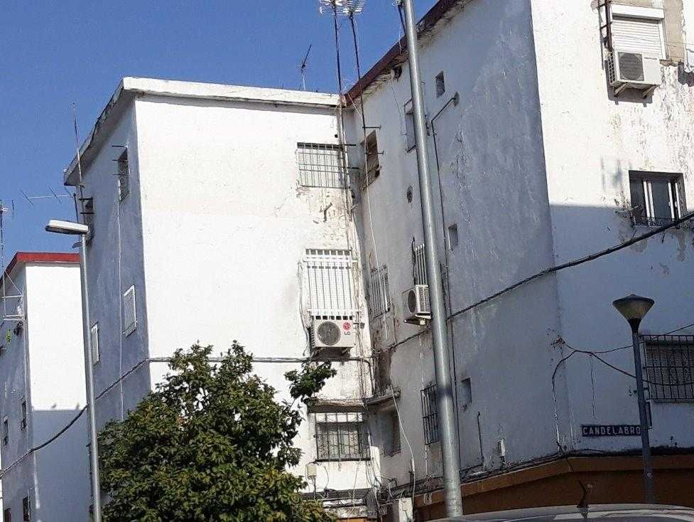 Vista exterior de Pis en venda en  Sevilla Capital