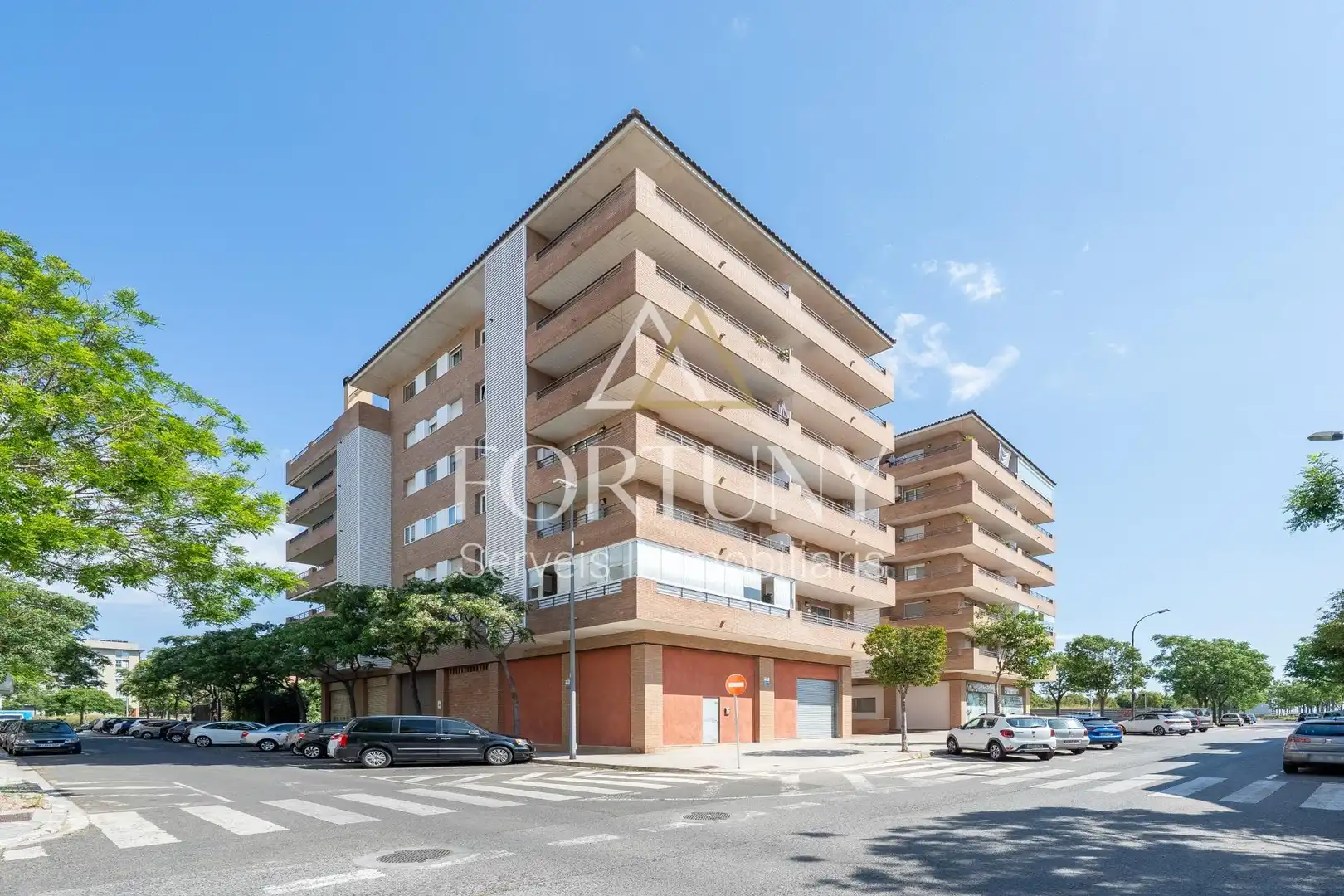 Vista exterior de Pis en venda en Reus amb Aire condicionat i Balcó