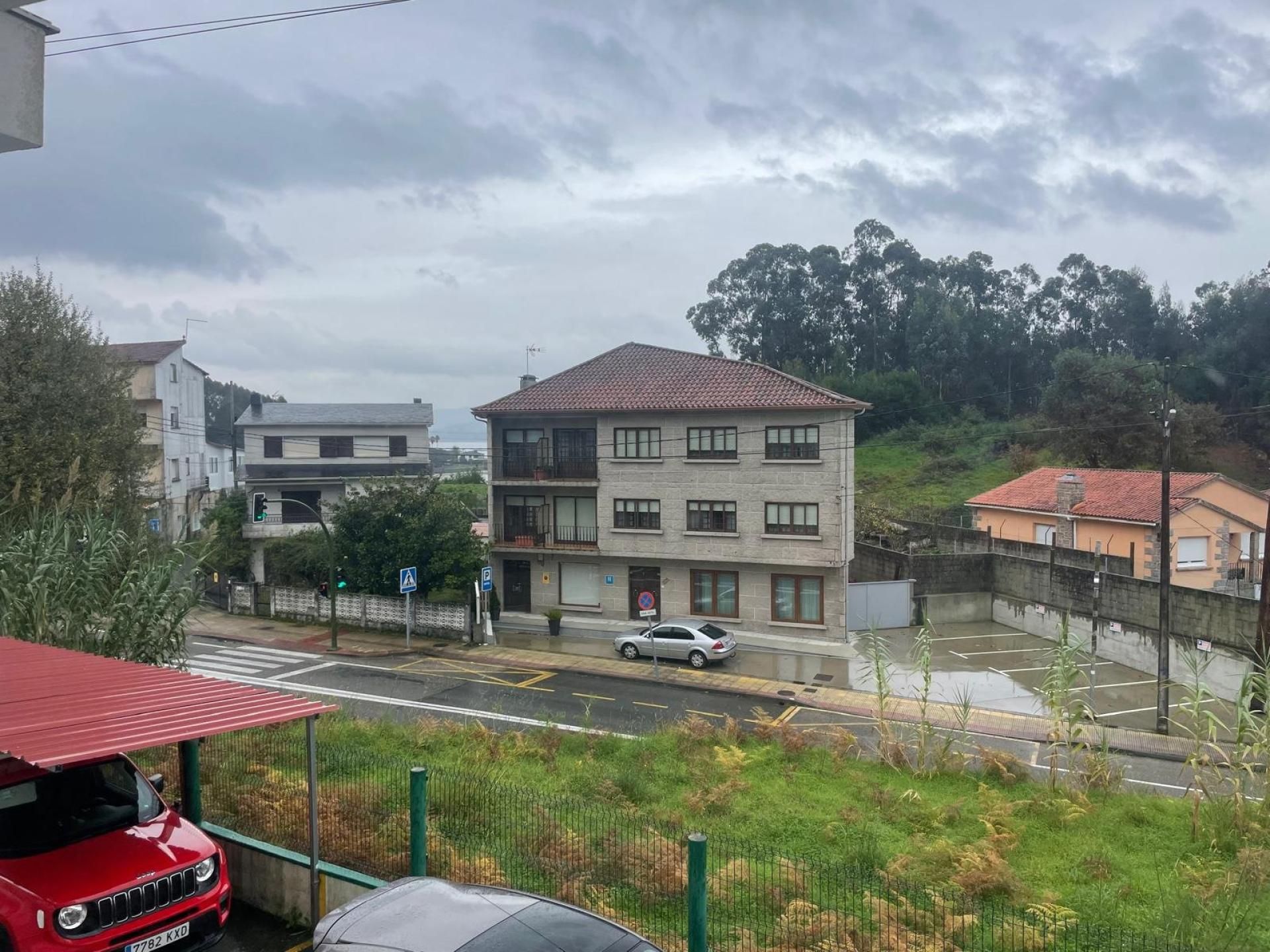 Pis en venda a Combarro