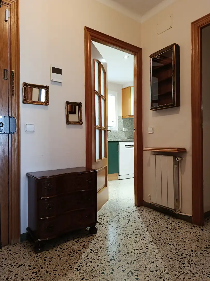 Piso en venta en Girona con Aire acondicionado, Calefacción y Jardín privado