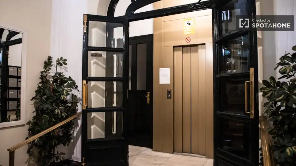 Flat for share in Moncloa - Aravaca