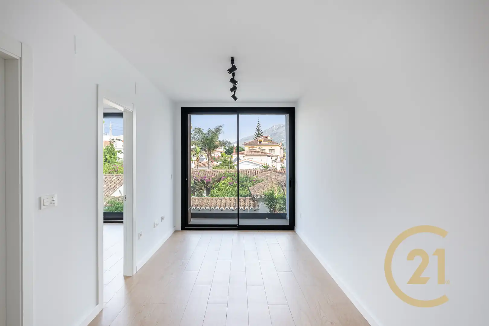 Dormitori de Apartament en venda en Fuengirola amb Balcó
