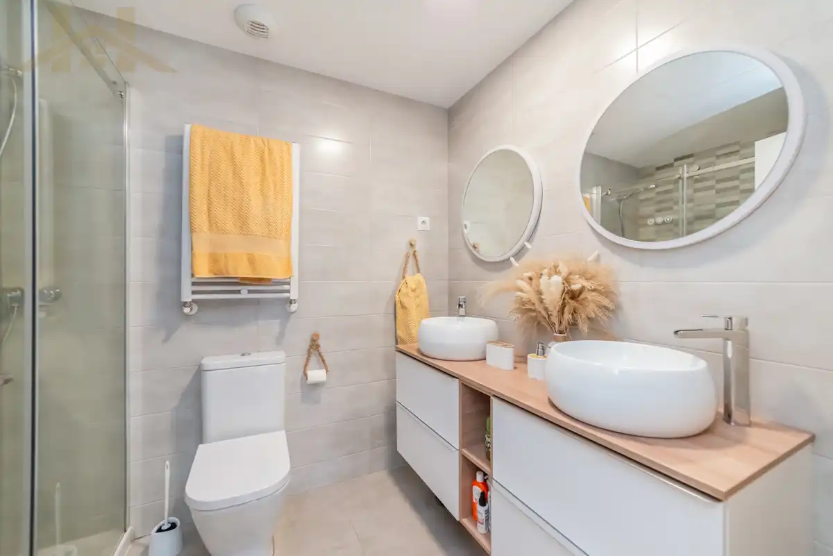 Baño de Dúplex en venta en Valdemoro con Aire acondicionado, Calefacción y Terraza