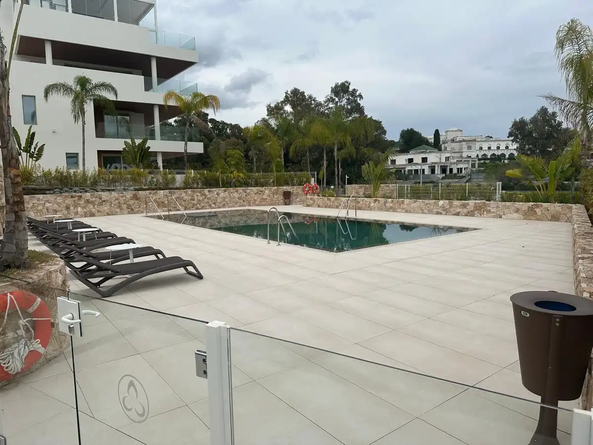 Swimming pool of Flat for sale in Marbella  with Air Conditioner, Terrace and Internet