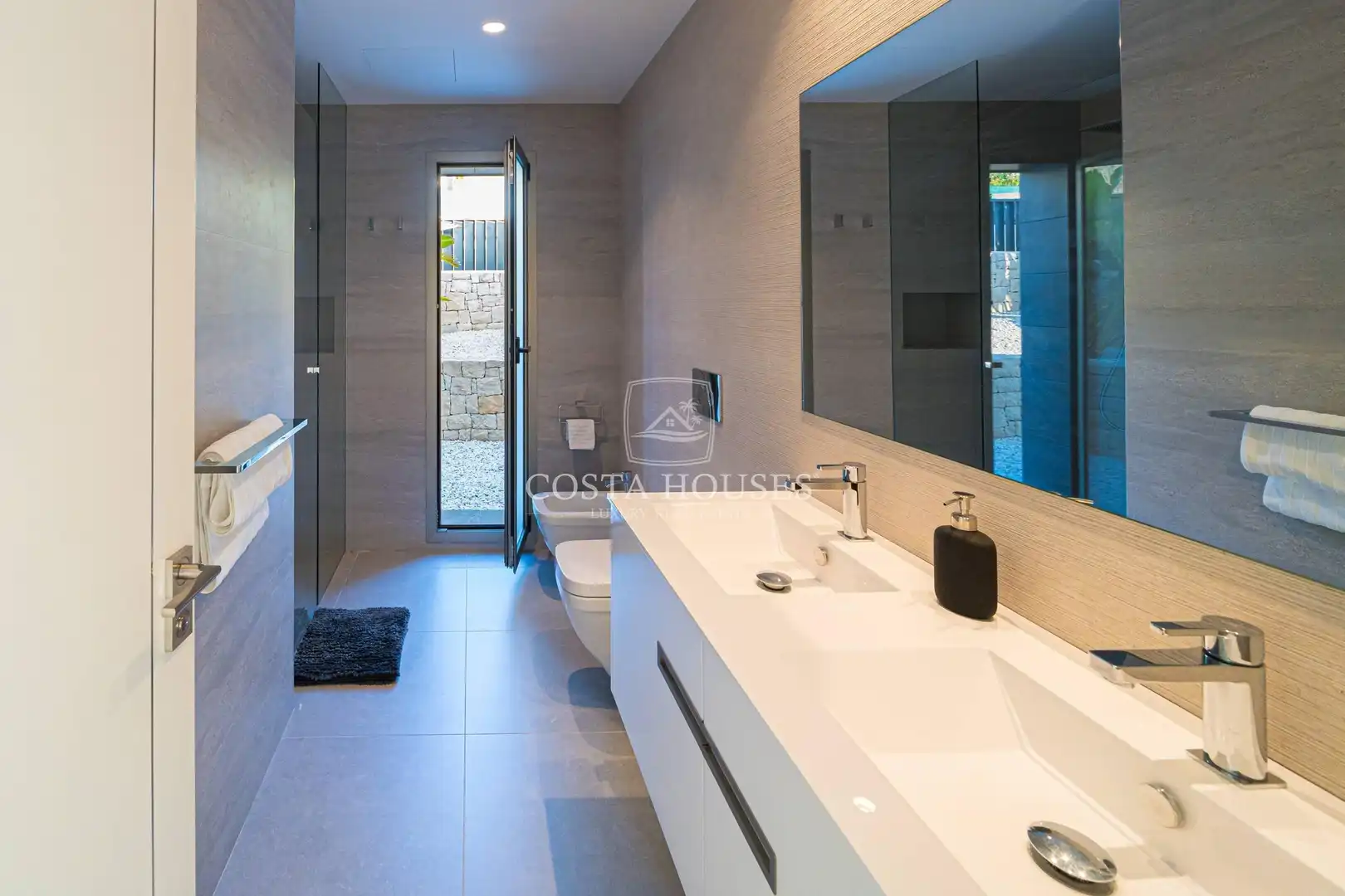 Bathroom of Houses for sale in Jávea / Xàbia  with Air Conditioner, Private garden and Terrace
