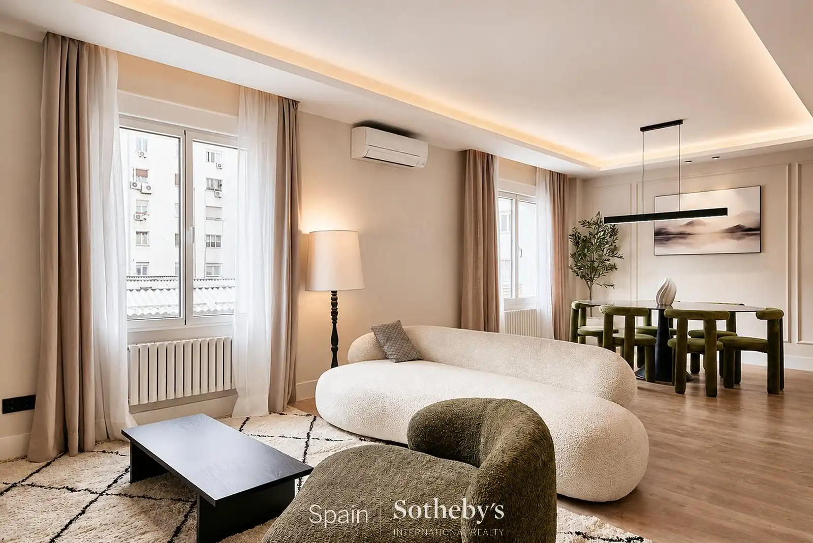 Wohnzimmer von Wohnungen zum Verkauf in Madrid mit Klimaanlage und Heizung