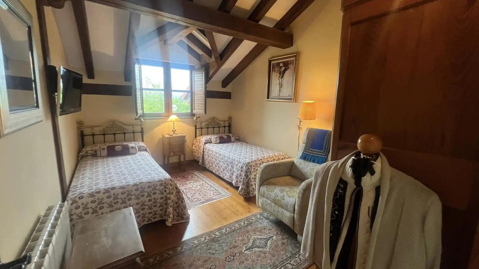 Schlafzimmer von Haus oder Chalet zum Verkauf in Suances mit Heizung, Privatgarten und Parkett