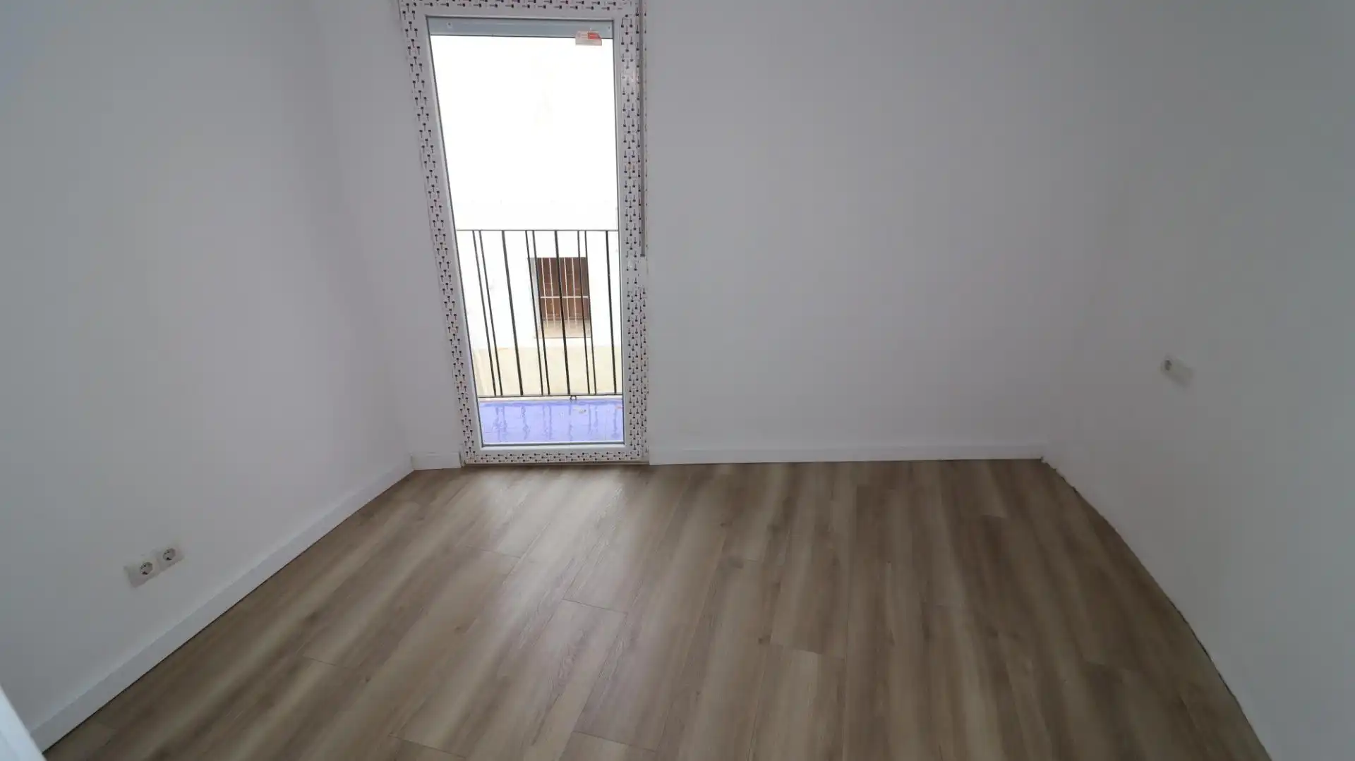 Habitación de Casa o chalet de alquiler en Alcanar con Parquet y Terraza