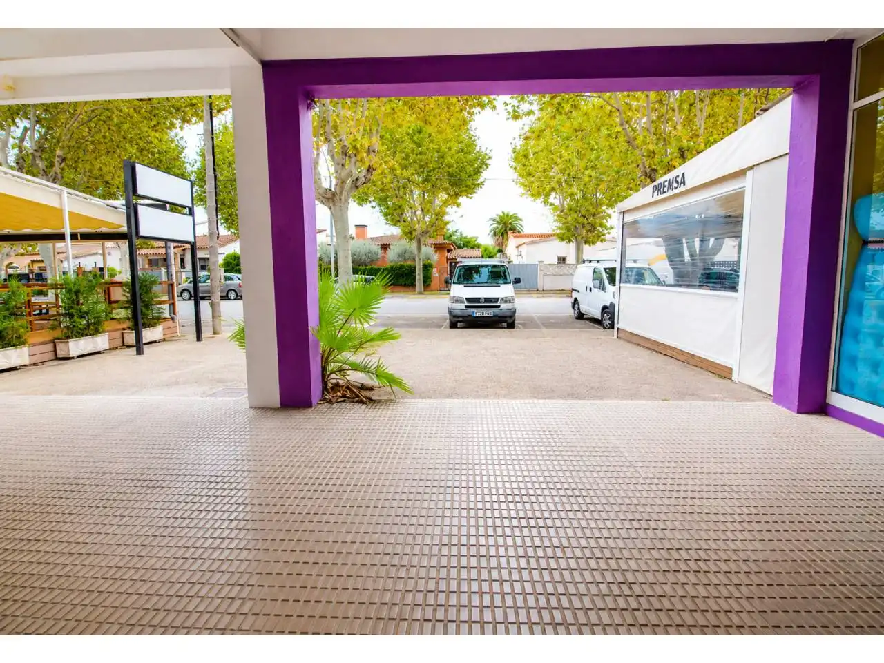 Aparcament de Local en venda en Empuriabrava