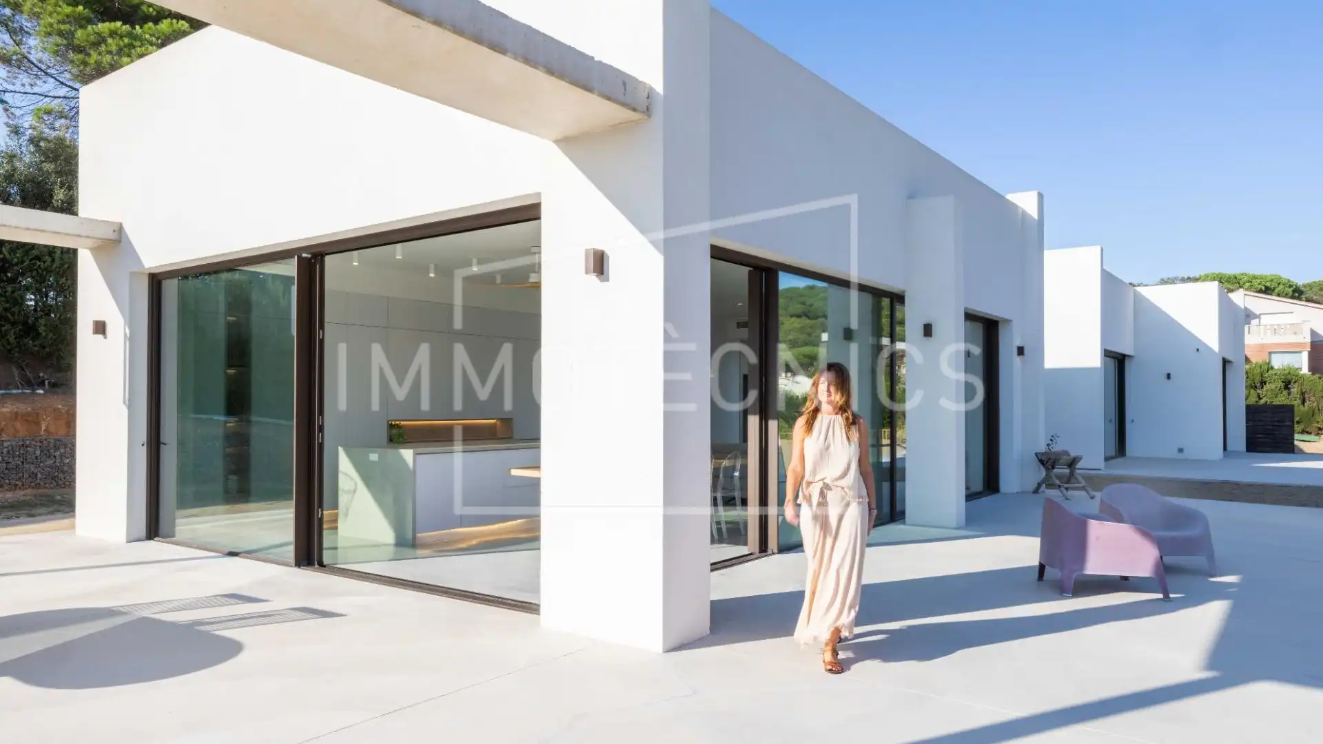 Vista exterior de Casa o chalet en venta en Vilanova del Vallès con Aire acondicionado, Terraza y Alarma