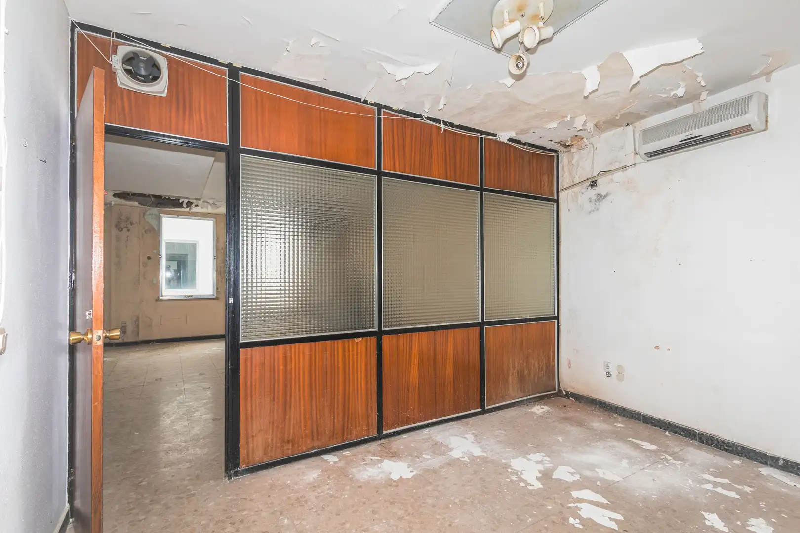 Oficina en venta en C/ Donoso Cortéss, Casco Antiguo