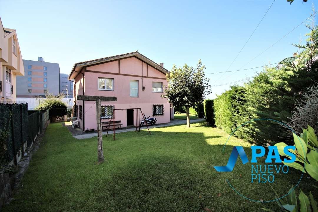 Jardín de Casa o chalet en venta en Santander con Calefacción, Jardín privado y Balcón