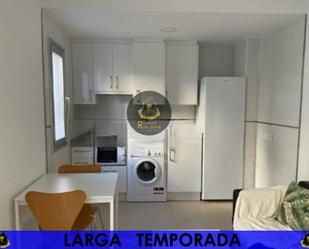 Kitchen of Flat to rent in Las Gabias  with Balcony