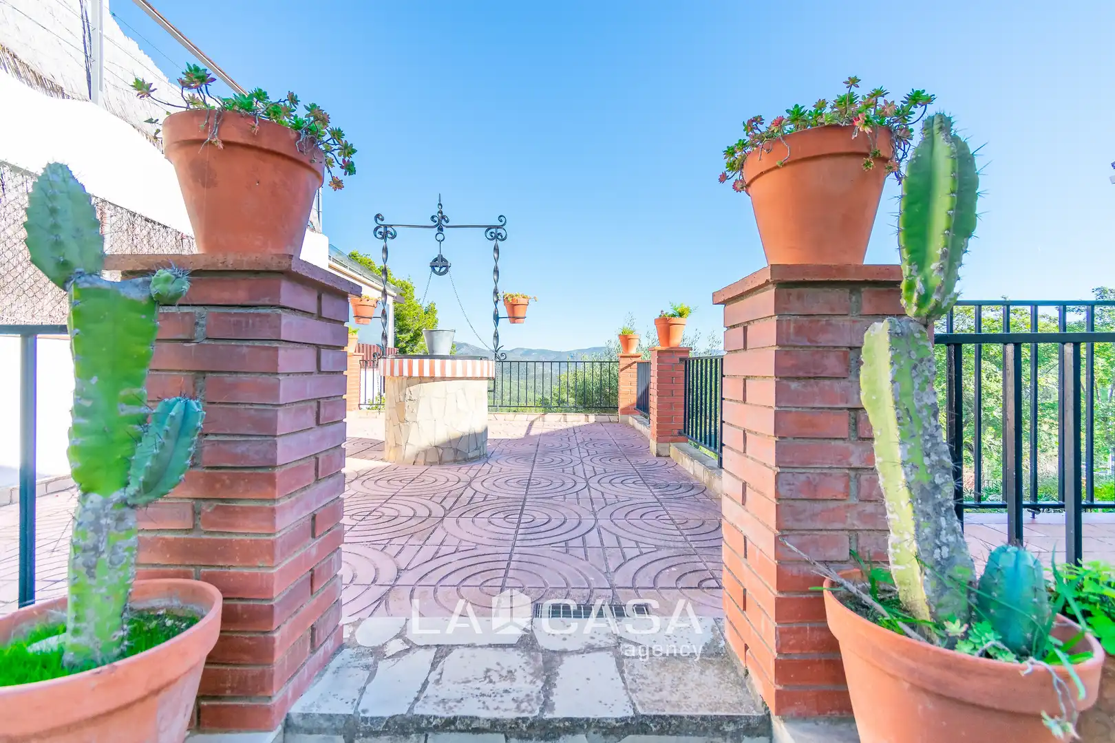 Houses for sale in Carrer l'Atzavara, 7, Can Lloses - Can Marcer