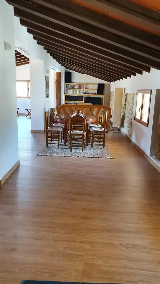 Menjador de Casa adosada en venda en Sella amb Jardí privat, Traster i Piscina