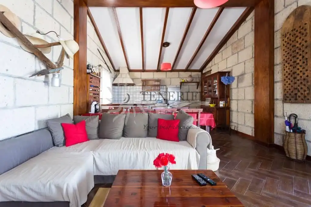Living room of Houses for sale in Granadilla de Abona  with Air Conditioner, Private garden and Terrace