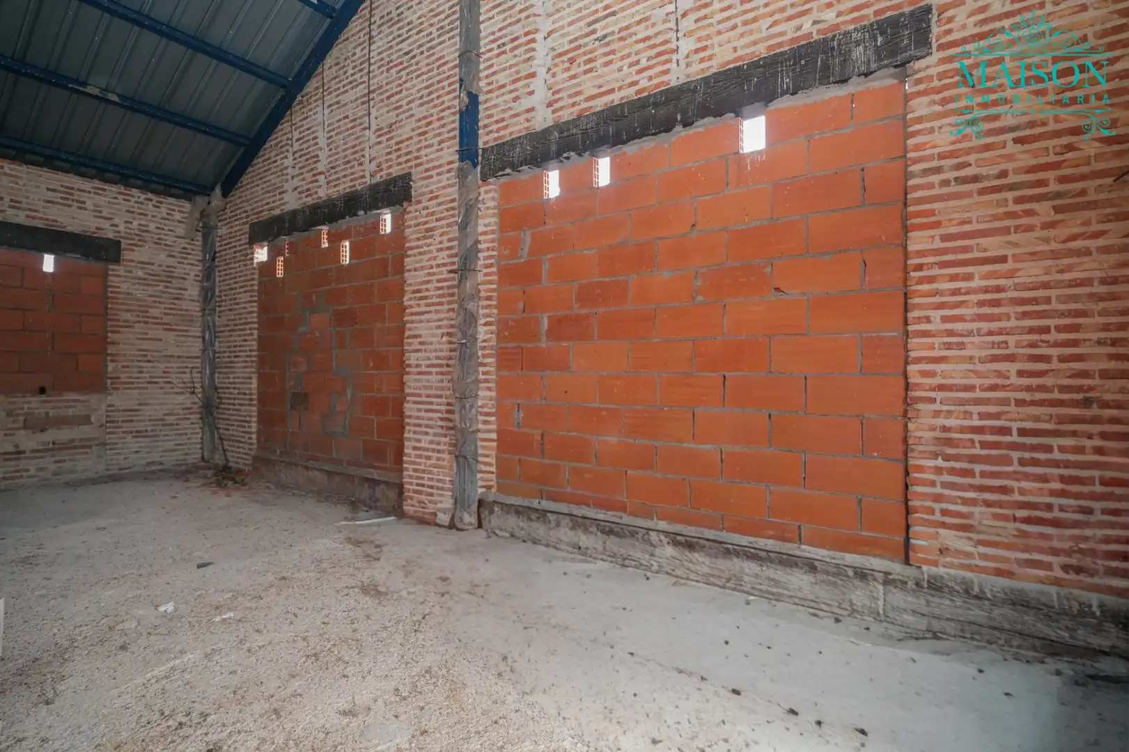Commercial properties for sale in El Casar  with Terrace