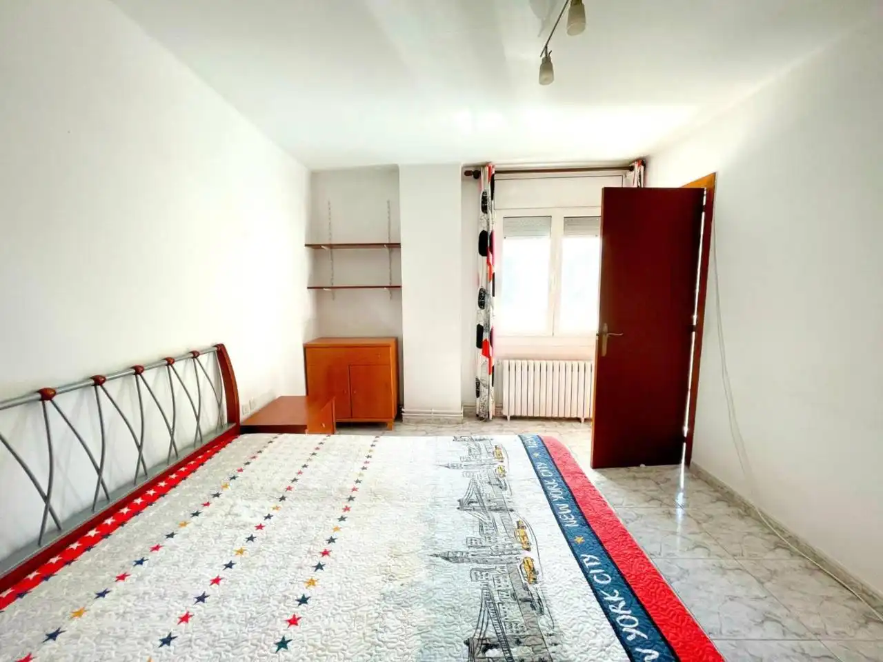 Bedroom of Flat for sale in Cerdanyola del Vallès  with Heating and Balcony