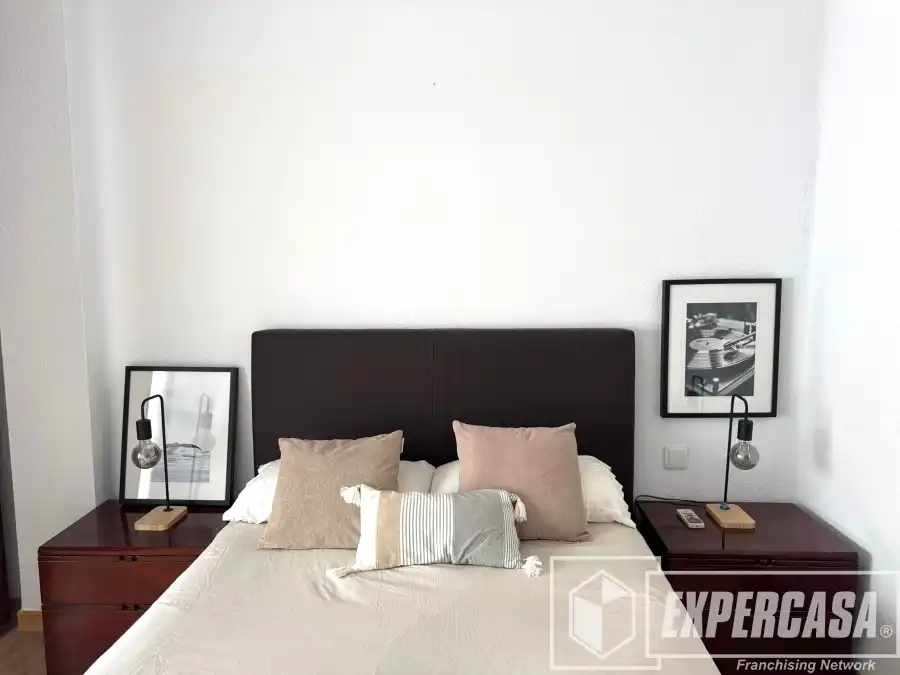 Bedroom of Flat for sale in Burjassot