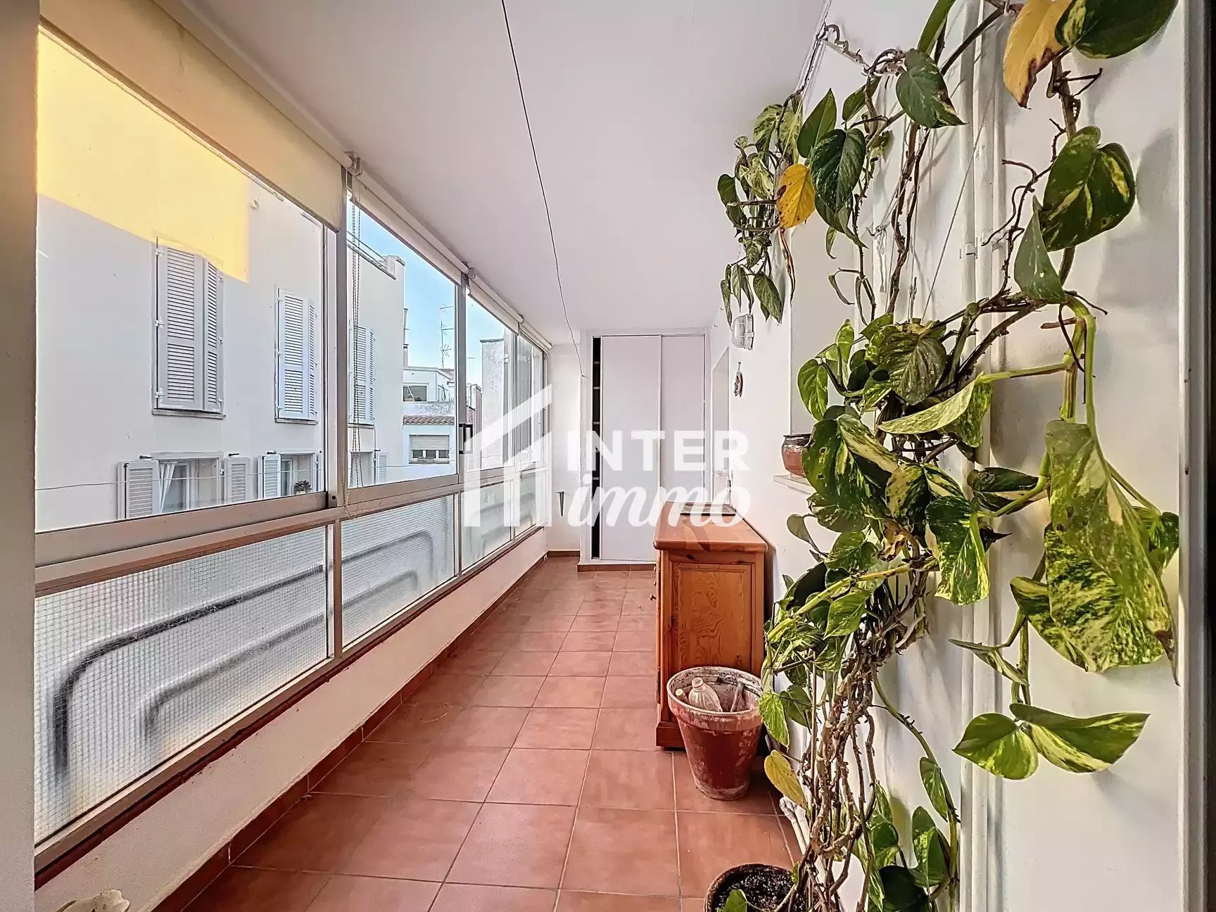 Piso en venta en Avenida de rhode, 181, Centre