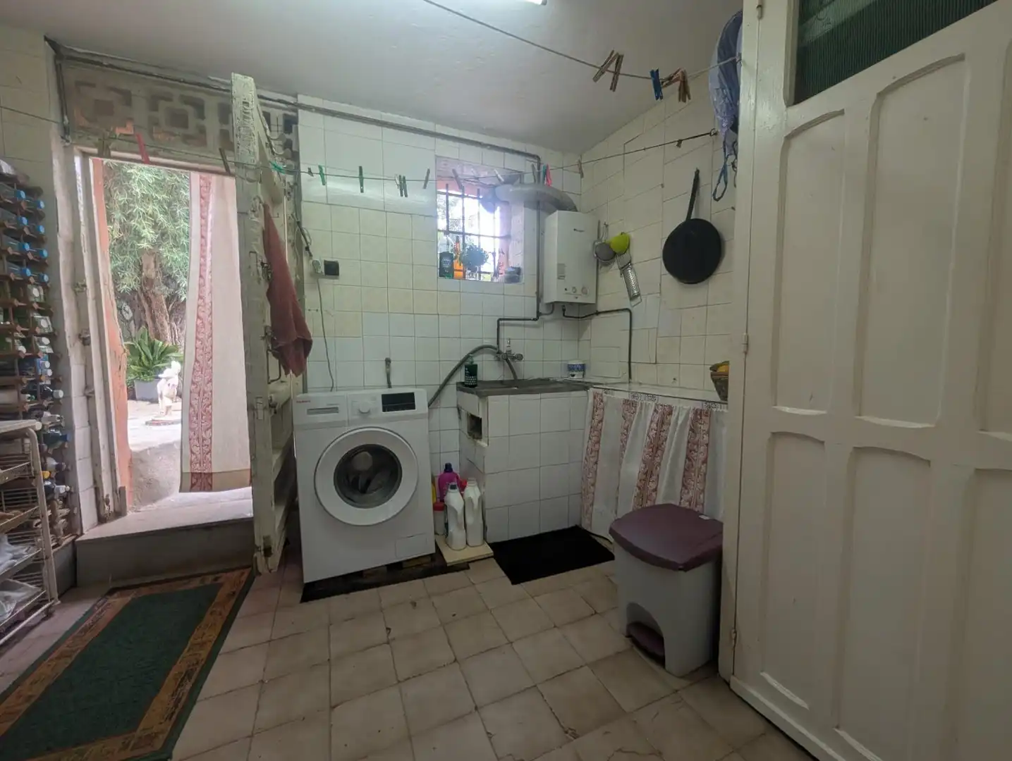 Cuina de Casa o xalet en venda en Sant Joan d'Alacant amb Jardí privat i Terrassa