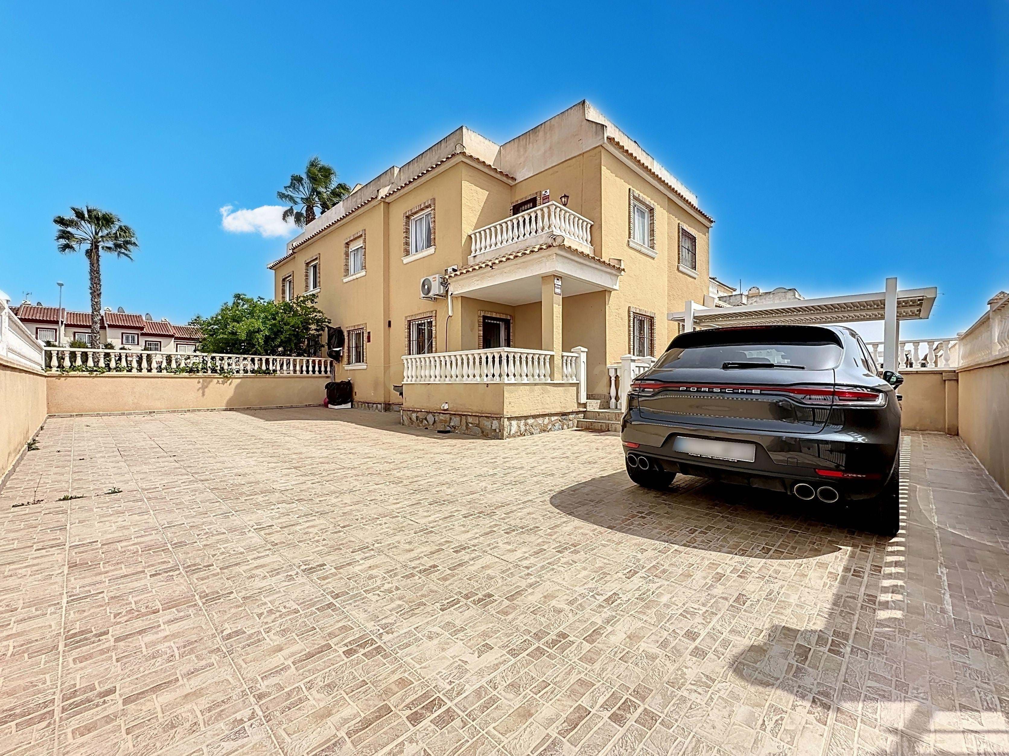 Exterior view of House or chalet to rent in Rojales  with Air Conditioner and Swimming Pool