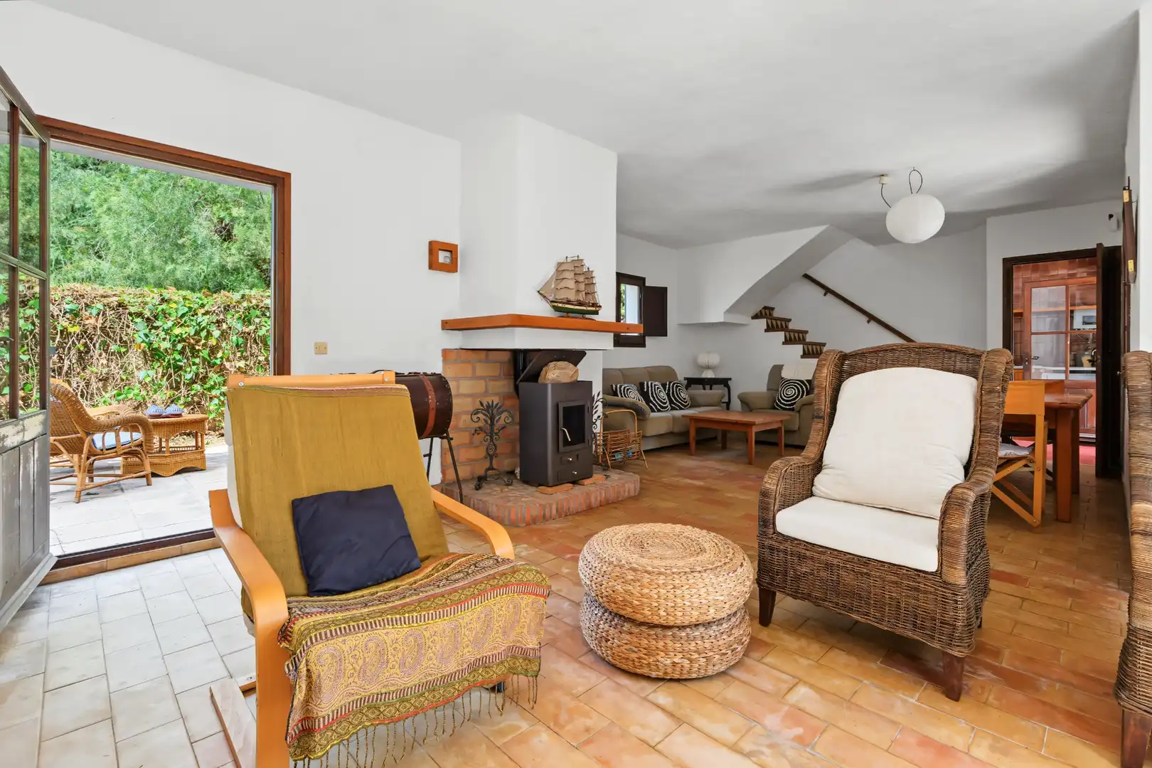 Sala de estar de Casa o chalet en venta en L'Escala con Jardín privado, Terraza y Trastero