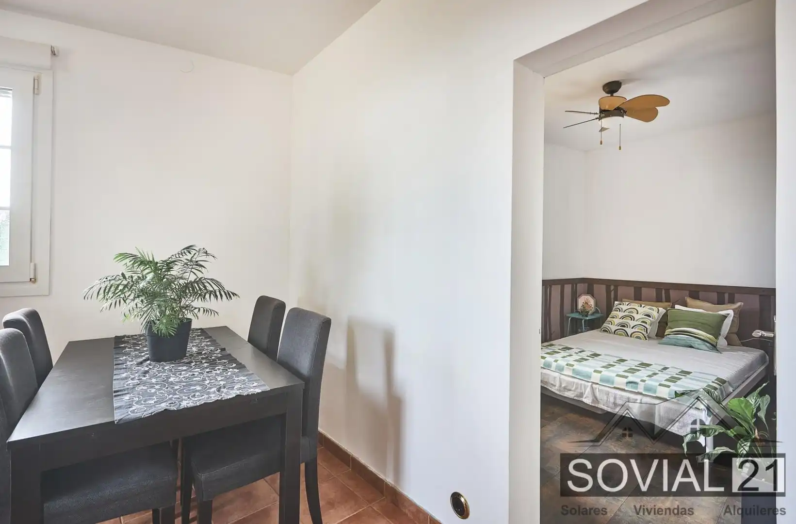 Sala de estar de Casa o chalet en venta en Barcelona con Calefacción, Jardín privado y Terraza