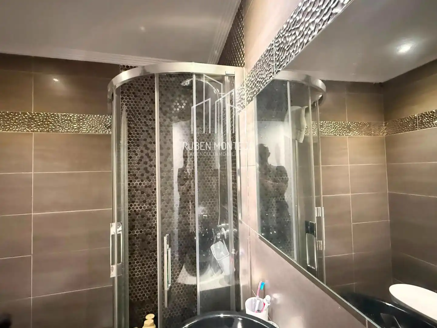 Baño de Piso de alquiler en Salamanca con Calefacción, Parquet y Terraza