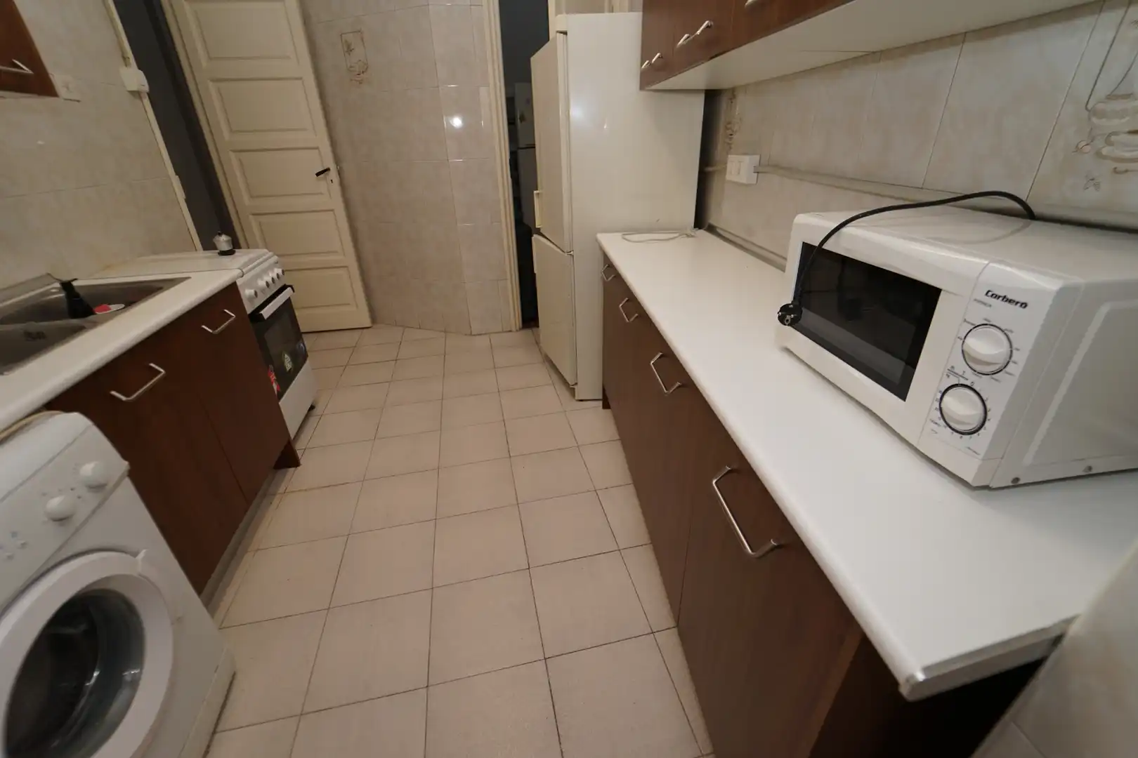 Kitchen of Flat for rent in Granada  with Air Conditioner, Furnished and Washing machine