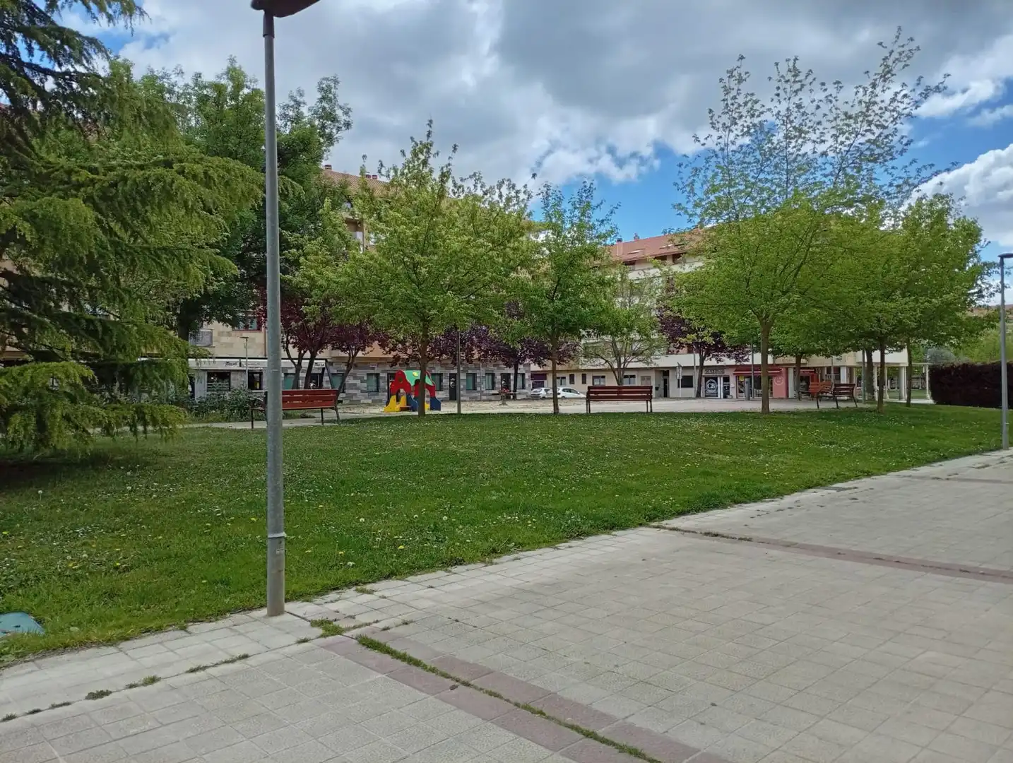 Außenansicht von Geschaftsraum zur Miete in Arroyo de la Encomienda