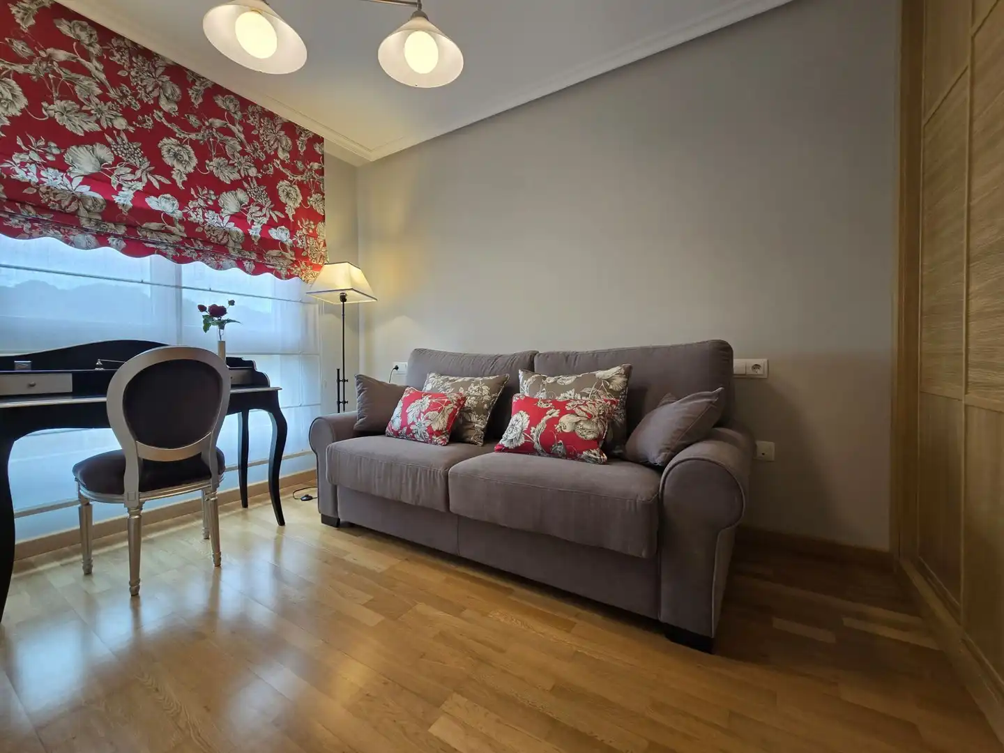 Sala de estar de Piso en venta en Llanes con Calefacción, Terraza y Trastero