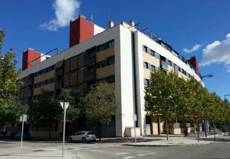 Vista exterior de Garaje de alquiler en Leganés