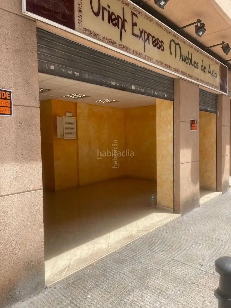 Local comercial en venda a Carrer del Pintor Manuel Baeza Gómez 41, imagen 4