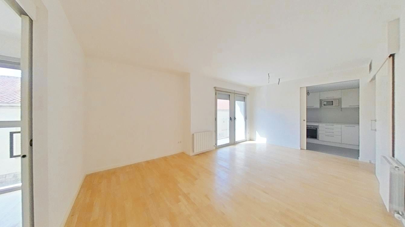 Sala de estar de Piso en venta en Terrassa con Aire acondicionado, Calefacción y Terraza