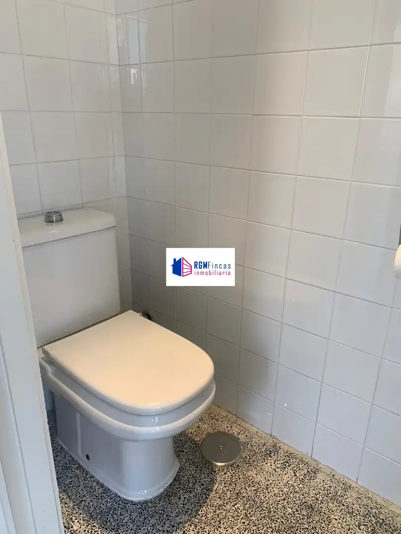 Baño de Casa o chalet de alquiler en Sevilla con Aire acondicionado, Calefacción y Terraza