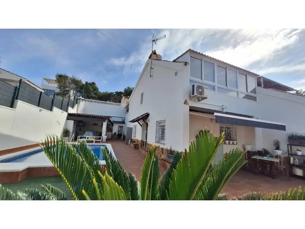 Casa amb piscina en venda a Calle Tomas Martinez Domenech, imagen 31