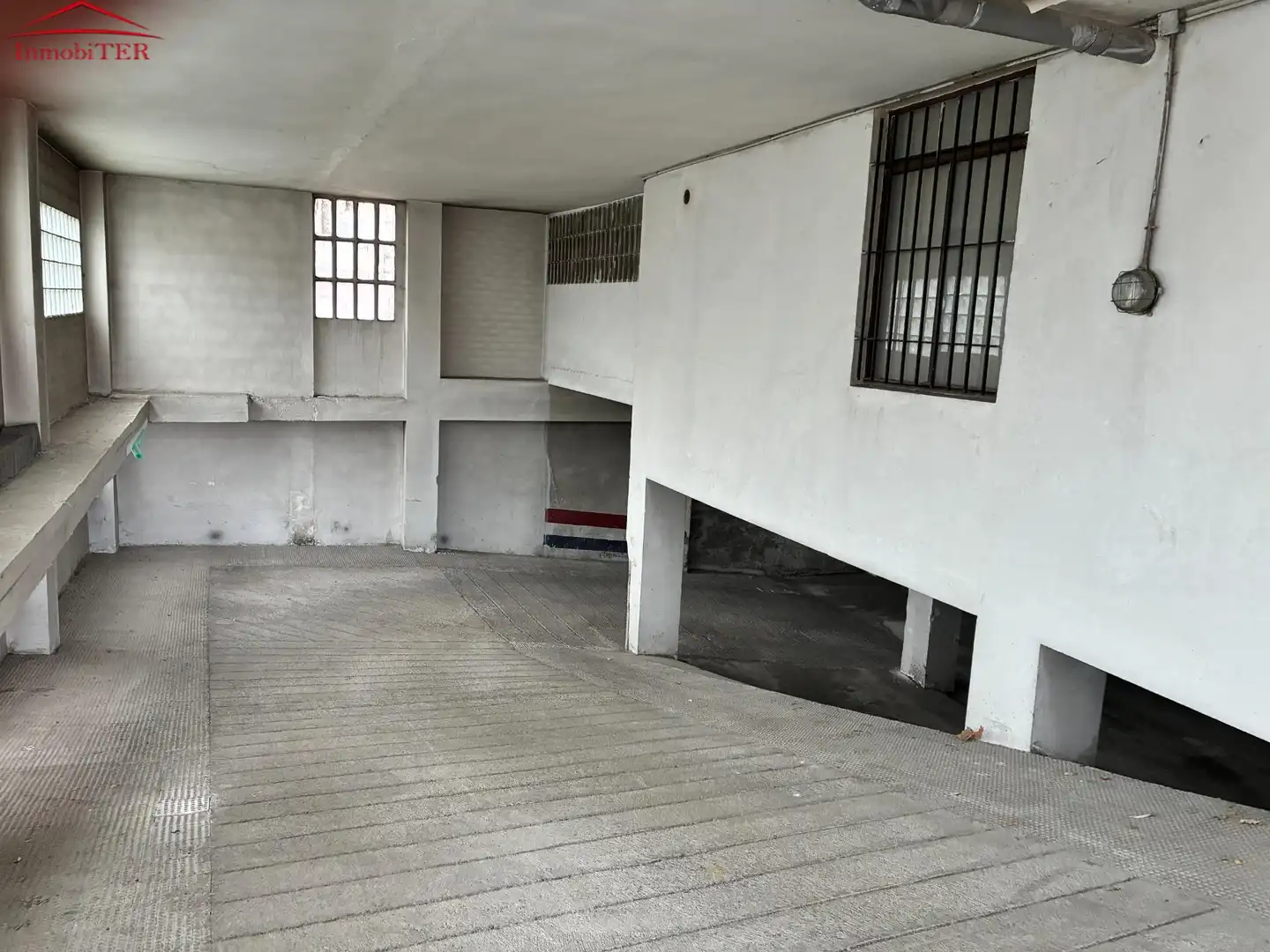 Garaje en venta en Teruel