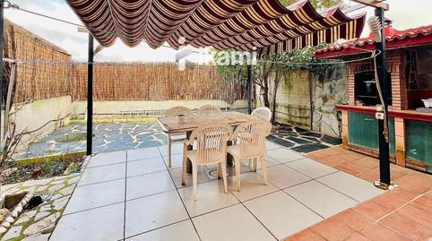 Foto 3 de Casa adosada en venda a Paises Bajos, Yuncos, Toledo