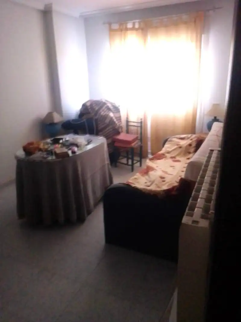 Wohnung zum Verkauf in Coria mit Privatgarten