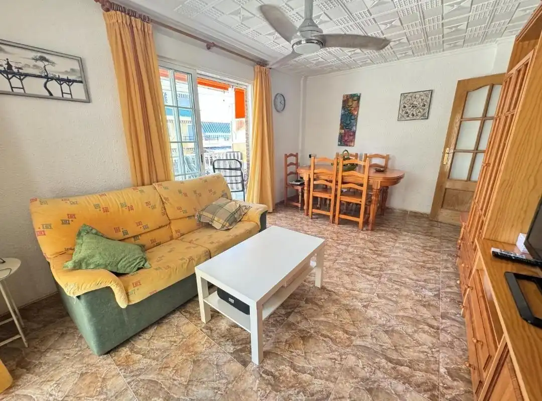 Apartamento con terraza en venta en Calle de Huesca, imagen 8