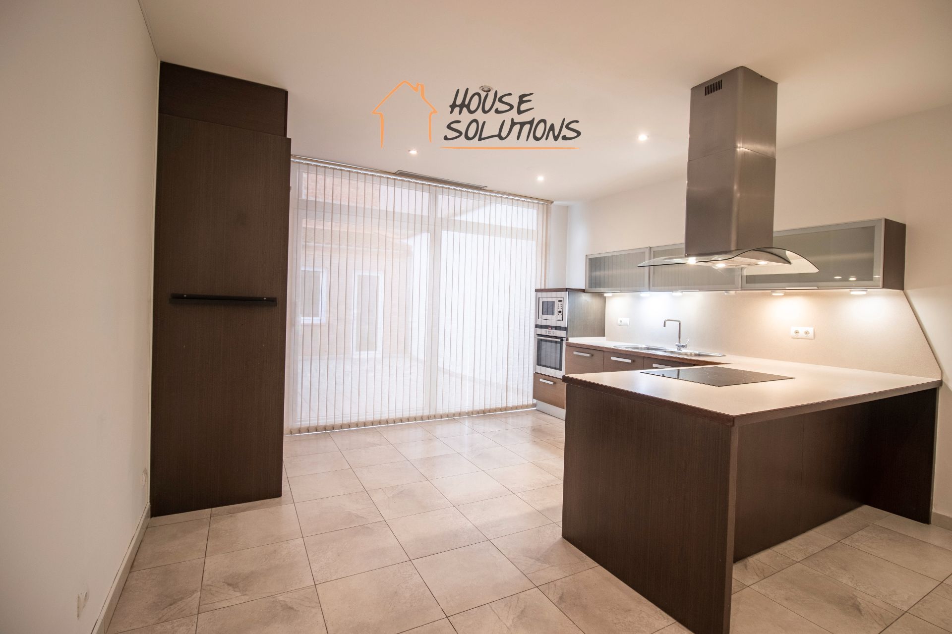 Cuina de Casa o xalet en venda en Sabadell amb Aire condicionat, Calefacció i Terrassa