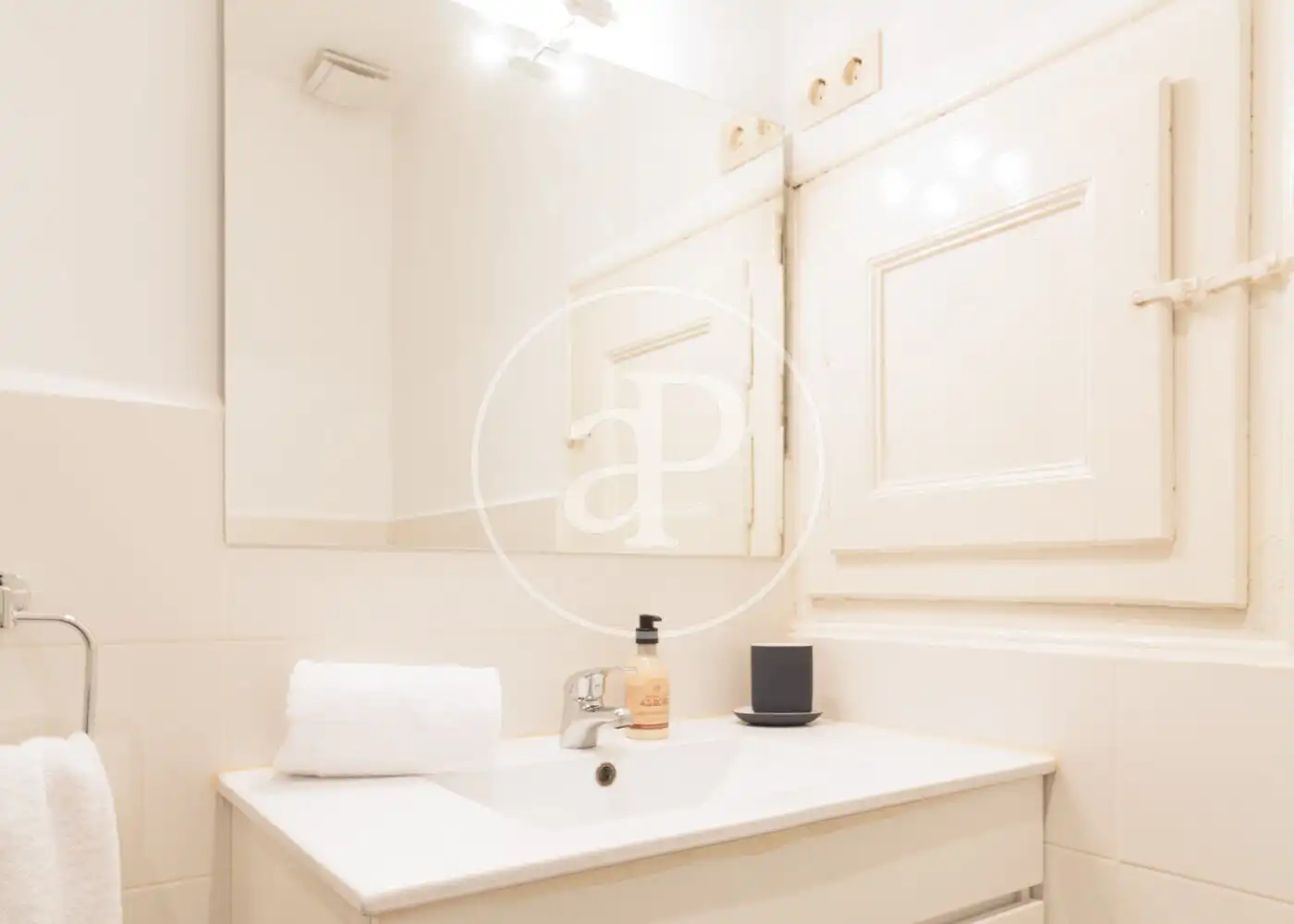 Piso con terraza en venta en Carrer de Girona, imagen 22