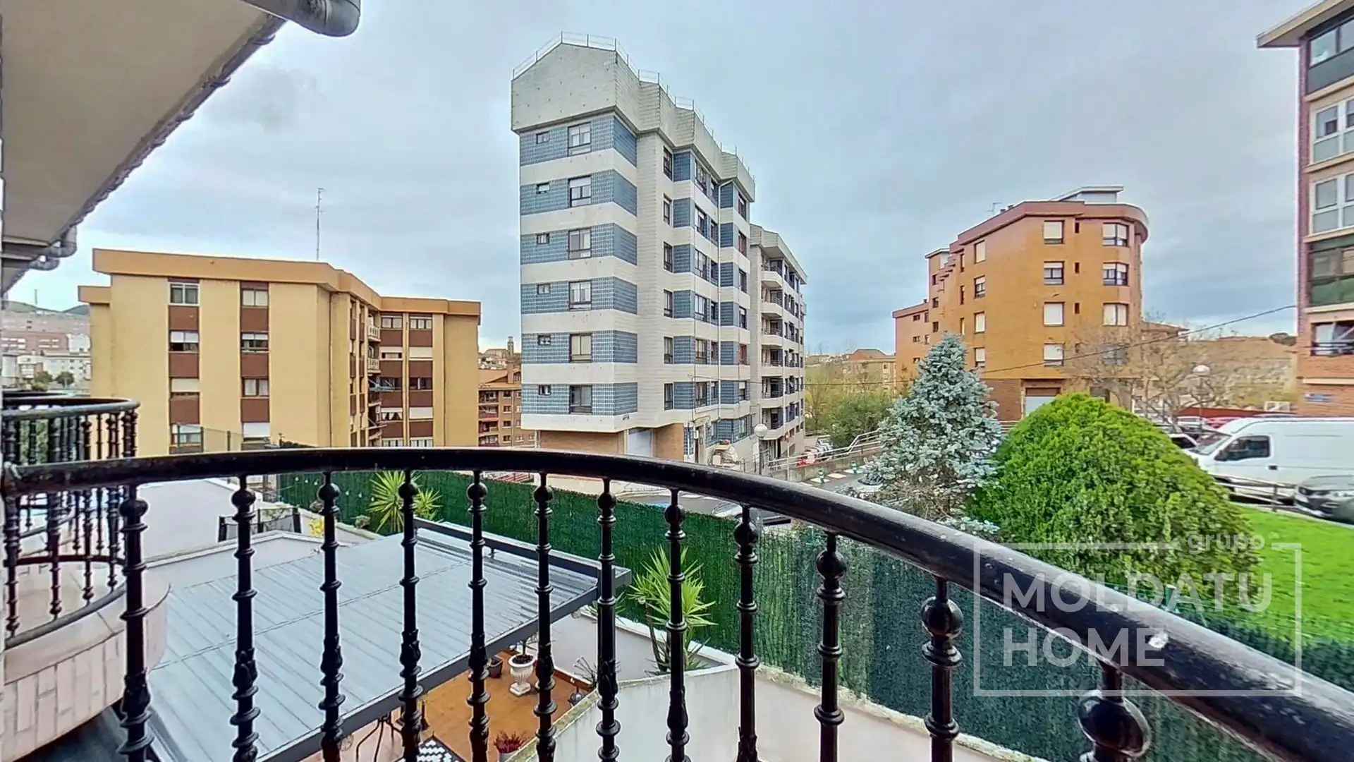 Adossat amb jardí en venda a Mendipe Etxetaldea