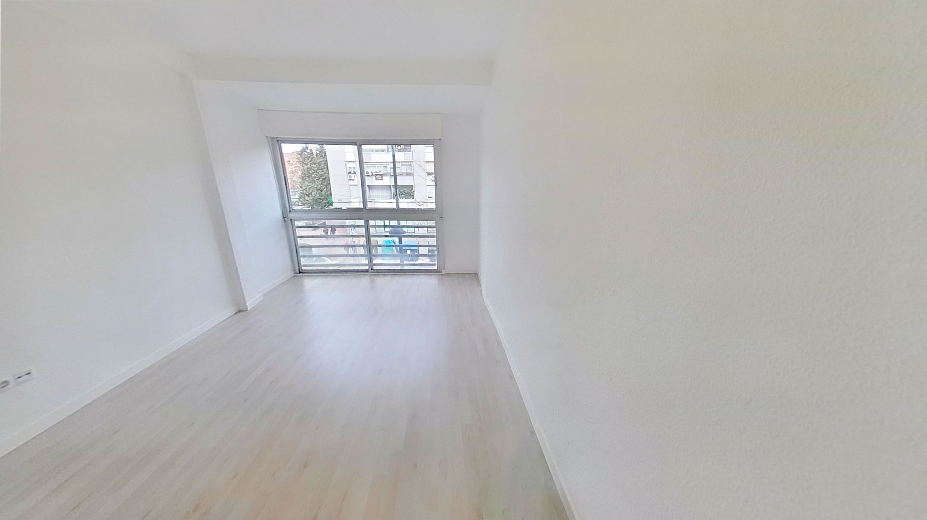Flat to rent in Juan de la Cierva
