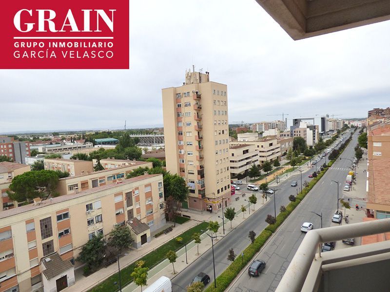 Vista exterior de Apartament en venda en  Albacete Capital amb Aire condicionat, Calefacció i Traster