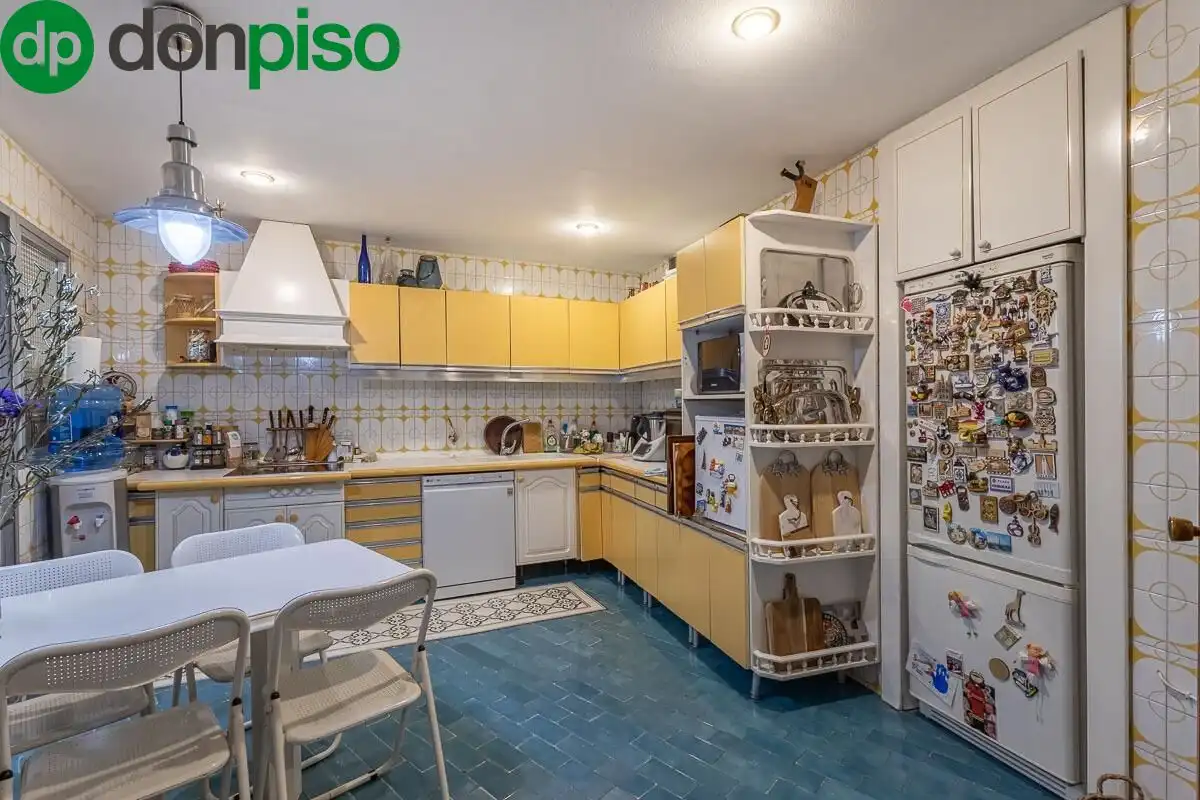 Pis en venda a DE LAS DESCALZAS, 3, San Matías - Realejo
